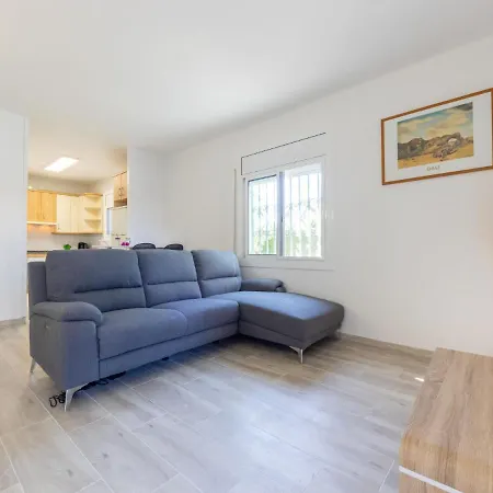 Сasa de vacaciones Cornelia Pucho By Interhome